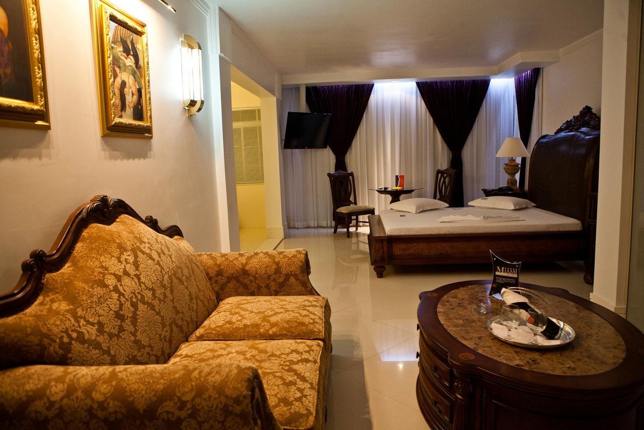Miami Motel (Adults Only) Pindamonhangaba Bagian luar foto